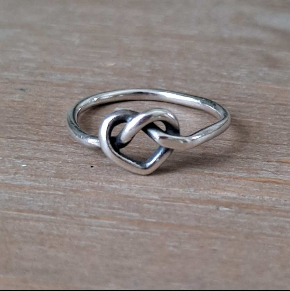 Delicate Heart Knot Ring